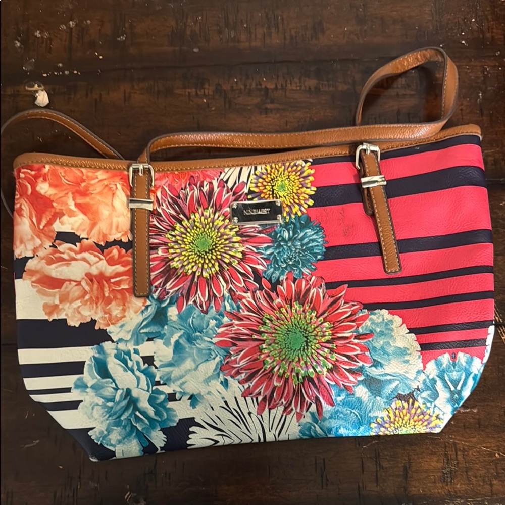 Nine West Red and Blue Shoulder Bag with Bold Floral Design